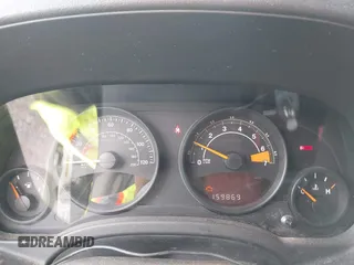 2014 Jeep Patriot Sport с VIN 1C4NJRBB4ED513192, выставлен на аукционе IAAI как лот 42377771 с пробегом 159 869 миль миль и . История ставок и продаж доступна на DreamBid. Изображение 7.