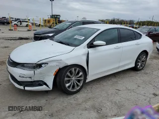 2016 Chrysler 200 S z VIN 1C3CCCBG4GN111295, wystawiony jako Copart lot #53568965 z przebiegiem 81 101 mil mil oraz Szkoda całkowita • Salvage title. Historia ofert i sprzedaży dostępna na DreamBid. Obrazek 1.