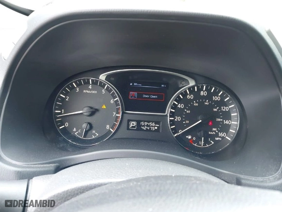 2014 Nissan Pathfinder SV with VIN 5N1AR2MN6EC725132, listed as a IAAI auction lot 41961293 with 159,456 mi miles. Bid and sale history available at carsss.com. Image 7.