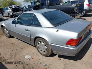1994 Mercedes-Benz SL 5.0L with VIN WDBFA67E7RF099016, listed as a IAAI auction lot 42408198 with 174,574 mi miles and . Bid and sale history available at DreamBid. Image 3.