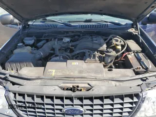 2003 Ford Explorer XLS z VIN 1FMZU72K33UA43808, wystawiony jako Copart lot #53846885 z przebiegiem 129 620 mil mil oraz Czysty tytuł • Clean title. Historia ofert i sprzedaży dostępna na DreamBid. Obrazek 12.