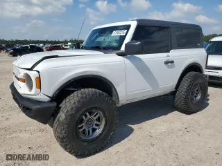 2022 Ford Bronco with VIN 1FMDE5AHXNLB04386, listed as a Copart auction lot 51952215 with 36,839 mi miles and Salvage Title. Bid and sale history available at carsss.com. Image 1.