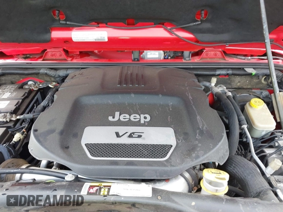 2016 Jeep Wrangler Unlimited Rubicon with VIN 1C4BJWFG1GL293302, listed as a IAAI auction lot 41811485 with 30,101 mi miles and . Bid and sale history available at DreamBid. Image 10.