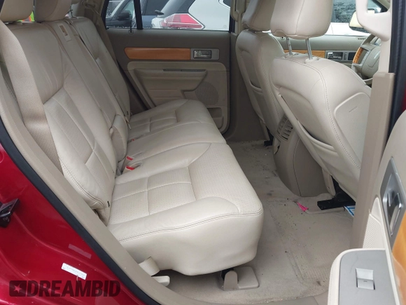 2007 Lincoln MKX with VIN 2LMDU88CX7BJ11750, listed as a IAAI auction lot 41961981 with 122,701 mi miles and . Bid and sale history available at DreamBid. Image 8.