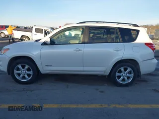 2010 Toyota RAV4 Ltd with VIN 2T3DF4DV2AW059402, listed as a IAAI auction lot 41754596 with 158,088 mi miles. Bid and sale history available at carsss.com. Image 14.