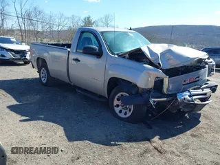 2009 GMC Sierra 1500 Work Truck z VIN 1GTEC14X59Z127877, wystawiony jako IAAI lot #41906400 z przebiegiem 103 935 mil mil oraz . Historia ofert i sprzedaży dostępna na DreamBid. Obrazek 1.