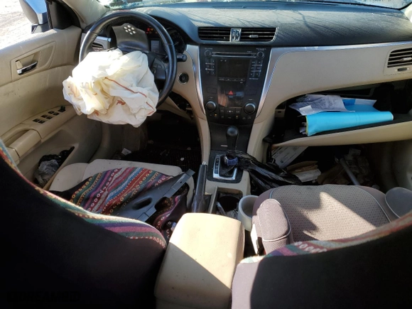 2010 Suzuki Kizashi SE with VIN JS2RE9A35A6100976, listed as a Copart auction lot 50768985 with 165,797 mi miles and Salvage Title. Bid and sale history available at carsss.com. Image 8.