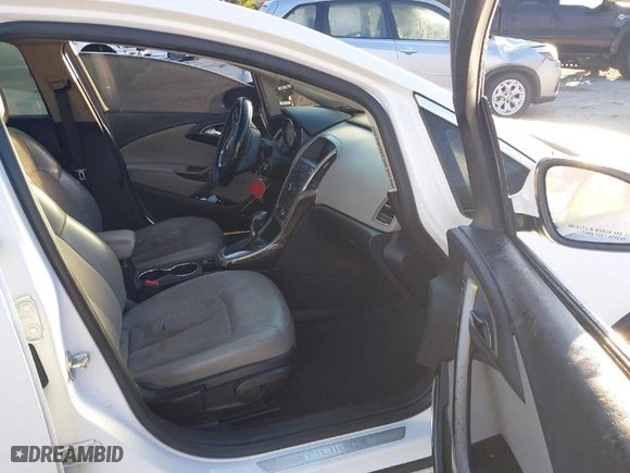 2016 Buick Verano Sport Touring with VIN 1G4PW5SK1G4165787, listed as a IAAI auction lot 40498964 with 157,000 mi miles. Bid and sale history available at carsss.com. Image 5.
