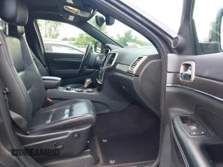 2017 Jeep Grand Cherokee Limited with VIN 1C4RJFBG4HC776952, listed as a IAAI auction lot 42607220 with 82,142 mi miles and . Bid and sale history available at DreamBid. Image 5.