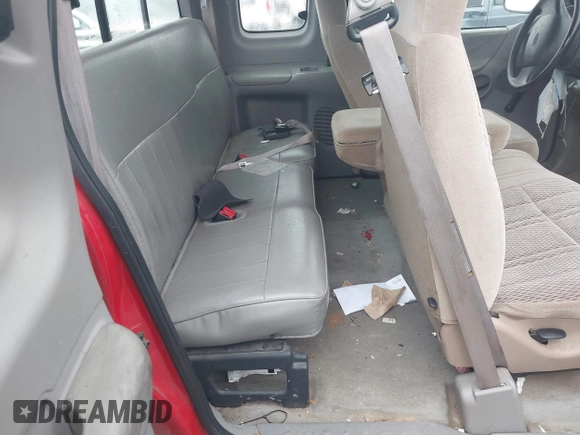1997 Ford F-150 with VIN 1FTDX1724VKB63174, listed as a IAAI auction lot 42494621 with 205,978 mi miles and . Bid and sale history available at DreamBid. Image 8.