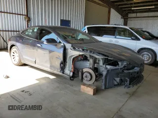 2016 Tesla Model S 70 with VIN 5YJSA1E15GF159542, listed as a Copart auction lot 58253965 with 70,373 mi miles and Salvage title. Bid and sale history available at DreamBid. Image 4.