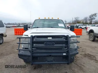 2014 Ford Super Duty F-250 SRW XL with VIN 1FT7W2B65EEB85926, listed as a IAAI auction lot 41251946 with 275,096 mi miles. Bid and sale history available at carsss.com. Image 12.
