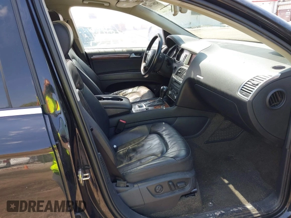 2007 Audi Q7 Premium with VIN WA1BY74L97D056322, listed as a IAAI auction lot 42081141 with 173,587 mi miles and . Bid and sale history available at DreamBid. Image 5.