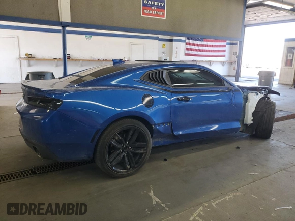 2017 Chevrolet Camaro 2LT z VIN 1G1FD1RS8H0117855, wystawiony jako Copart lot #58581245 z przebiegiem Nie podano mil oraz Szkoda całkowita • Salvage title. Historia ofert i sprzedaży dostępna na DreamBid. Obrazek 3.