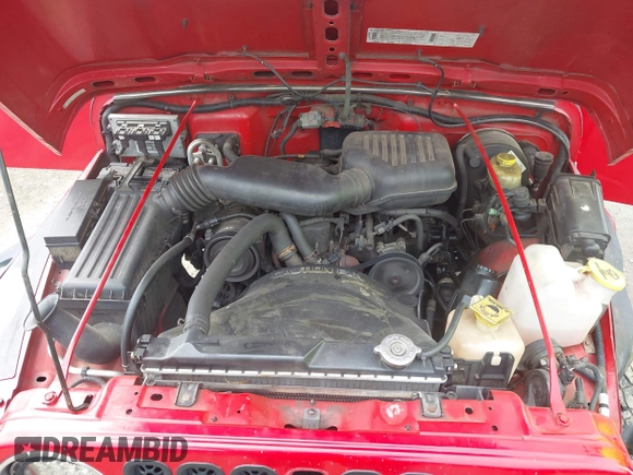 1999 Jeep Wrangler SE z VIN 1J4FY29P5XP487111, wystawiony jako IAAI lot #42125867 z przebiegiem 156 804 mil mil oraz . Historia ofert i sprzedaży dostępna na DreamBid. Obrazek 10.
