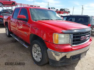 2008 GMC Sierra 1500 SLE1 z VIN 3GTEC13J08G108486, wystawiony jako IAAI lot #42064018 z przebiegiem 197 044 mil mil oraz . Historia ofert i sprzedaży dostępna na DreamBid. Obrazek 1.