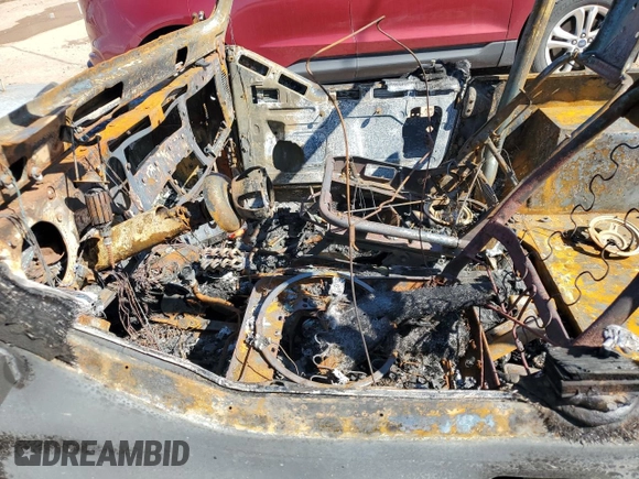 1992 Jeep Wrangler z VIN 2J4FY19P5NJ502467, wystawiony jako Copart lot #77054933 z przebiegiem Nie podano mil oraz Czysty tytuł • Clean title. Historia ofert i sprzedaży dostępna na DreamBid. Obrazek 7.
