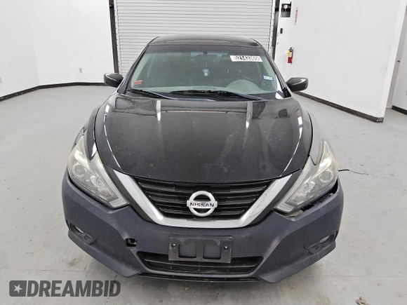 2017 Nissan Altima SR with VIN 1N4AL3AP9HC261930, listed as a Copart auction lot 52143365 with 126,758 mi miles and Clean Title. Bid and sale history available at DreamBid. Image 5.