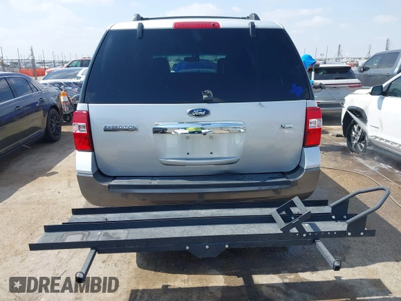 2012 Ford Expedition XLT z VIN 1FMJU1H57CEF66321, wystawiony jako IAAI lot #42311631 z przebiegiem 242 134 mil mil oraz . Historia ofert i sprzedaży dostępna na DreamBid. Obrazek 16.