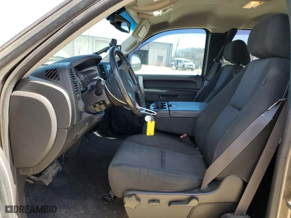 2013 Chevrolet Silverado 1500 LT with VIN 1GCRCSE09DZ389435, listed as a Copart auction lot 48062385 with 187,211 mi miles and Salvage Title. Bid and sale history available at carsss.com. Image 7.