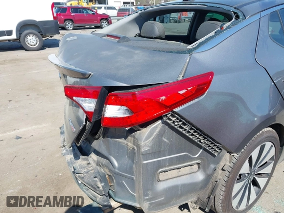 2012 Kia Optima SX with VIN 5XXGR4A60CG004647, listed as a IAAI auction lot 41893616 with 176,713 mi miles and . Bid and sale history available at carsss.com. Image 13.