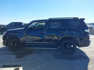 2019 Toyota 4Runner SR5 with VIN JTEZU5JR7K5209324, listed as a IAAI auction lot 41372044 with 50,040 mi miles. Bid and sale history available at carsss.com. Image 14.