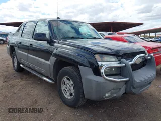 2004 Chevrolet Avalanche Z71 with VIN 3GNEK12T54G327032, listed as a IAAI auction lot 41785530 with 151,024 mi miles. Bid and sale history available at carsss.com. Image 1.