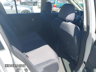 2009 Nissan Versa S z VIN 3N1BC13E09L372132, wystawiony jako IAAI lot #42314068 z przebiegiem 135 829 mil mil oraz . Historia ofert i sprzedaży dostępna na DreamBid. Obrazek 8.