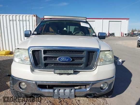 2008 Ford F-150 XLT с VIN 1FTPW14V68KB18286, выставлен на аукционе IAAI как лот 41463057 с пробегом Не указан миль и . История ставок и продаж доступна на DreamBid. Изображение 12.