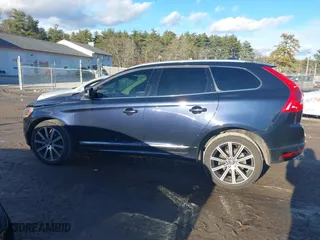 2016 Volvo XC60 T5 Drive-E Premier with VIN YV440MDK3G2915618, listed as a IAAI auction lot 41112381 with 75,720 mi miles. Bid and sale history available at carsss.com. Image 14.