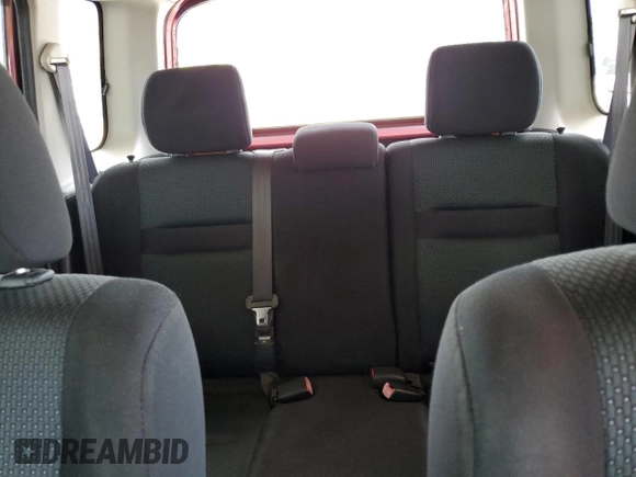 2006 Scion xB z VIN JTLKT324564116303, wystawiony jako Copart lot #54587965 z przebiegiem 164 087 mil mil oraz Szkoda całkowita • Salvage title. Historia ofert i sprzedaży dostępna na DreamBid. Obrazek 10.