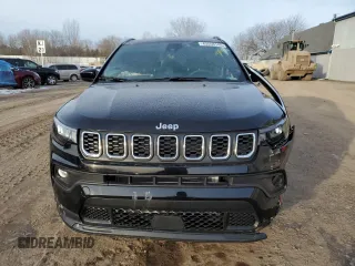 2024 Jeep Compass Latitude Lux с VIN 3C4NJDFN6RT101203, выставлен на аукционе Copart как лот 43558145 с пробегом 4 234 миль миль и На запчасти • Non repairable. История ставок и продаж доступна на DreamBid. Изображение 5.