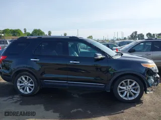2015 Ford Explorer Limited with VIN 1FM5K7F8XFGA19897, listed as a IAAI auction lot 41960086 with 139,509 mi miles. Bid and sale history available at carsss.com. Image 14.