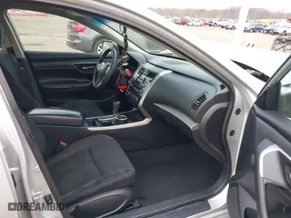 2015 Nissan Altima 2.5 with VIN 1N4AL3AP5FC298843, listed as a IAAI auction lot 41716192 with 72,041 mi miles. Bid and sale history available at carsss.com. Image 5.