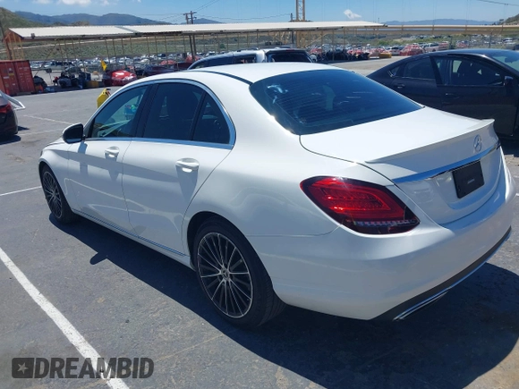 2019 Mercedes-Benz C 300 с VIN 55SWF8DB4KU294346, выставлен на аукционе IAAI как лот 42215950 с пробегом 81 881 миль миль и . История ставок и продаж доступна на DreamBid. Изображение 3.