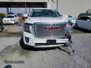 2024 GMC Yukon Denali with VIN 1GKS2DKL9RR135136, listed as a Copart auction lot 50688575 with 4,077 mi miles and Salvage Title. Bid and sale history available at carsss.com. Image 14.