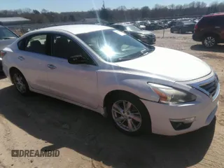 2015 Nissan Altima 2.5 SL with VIN 1N4AL3AP3FC412273, listed as a IAAI auction lot 41851695 with 408,228 mi miles. Bid and sale history available at carsss.com. Image 1.