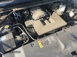 2020 Chevrolet Suburban LT с VIN 1GNSKHKC4LR284491, выставлен на аукционе Copart как лот 80220945 с пробегом 141 143 миль миль и Списание • Salvage title. История ставок и продаж доступна на DreamBid. Изображение 14.
