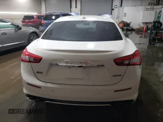 2019 Maserati Ghibli S Q4 GranLusso with VIN ZAM57YTL5K1319554, listed as a Copart auction lot 80105803 with 44,218 mi miles. Bid and sale history available at carsss.com. Image 6.
