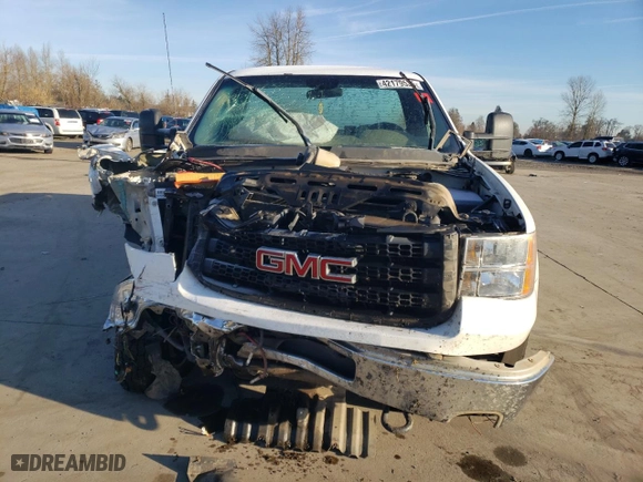 2013 GMC Sierra 2500HD Work Truck with VIN 1GT02ZCG6DZ356171, listed as a Copart auction lot 42179535 with 0 mi miles and Salvage Title. Bid and sale history available at carsss.com. Image 5.