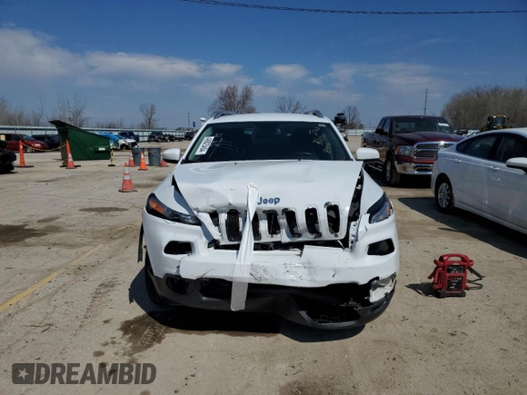2015 Jeep Cherokee Latitude with VIN 1C4PJMCB3FW668400, listed as a Copart auction lot 48825454 with 111,284 mi miles and Non Repairable. Bid and sale history available at carsss.com. Image 5.