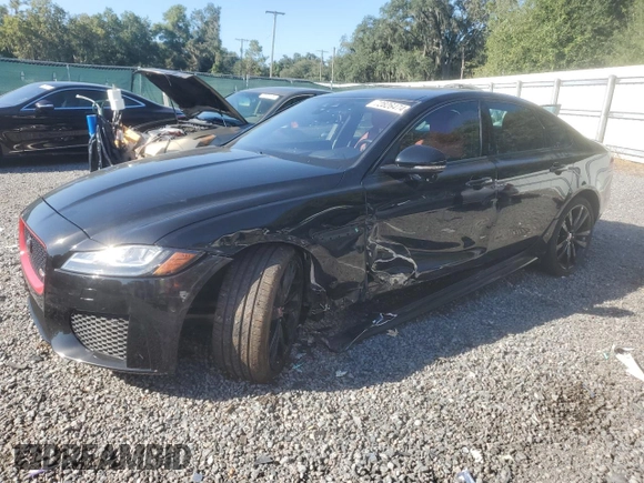 2016 Jaguar XF S with VIN SAJBG4BV8GCY04867, listed as a Copart auction lot 72826474 with 90,424 mi miles and Salvage Title. Bid and sale history available at carsss.com. Image 1.
