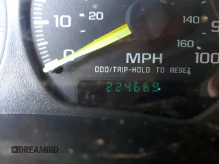 1999 Chevrolet Blazer LS z VIN 1GNCS13W0X2133425, wystawiony jako Copart lot #81930324 z przebiegiem 224 669 mil mil oraz Szkoda całkowita • Salvage title. Historia ofert i sprzedaży dostępna na DreamBid. Obrazek 9.
