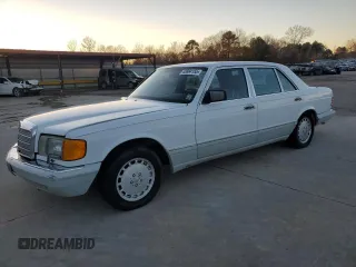 1989 Mercedes-Benz 560 with VIN WDBCA39E7KA453389, listed as a Copart auction lot 45884155 with 231,828 mi miles and Clean Title. Bid and sale history available at DreamBid. Image 1.