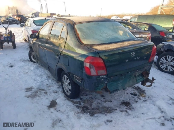 2001 Toyota ECHO with VIN JTDBT123810138433, listed as a IAAI auction lot 41312607 with NaN miles. Bid and sale history available at carsss.com. Image 3.