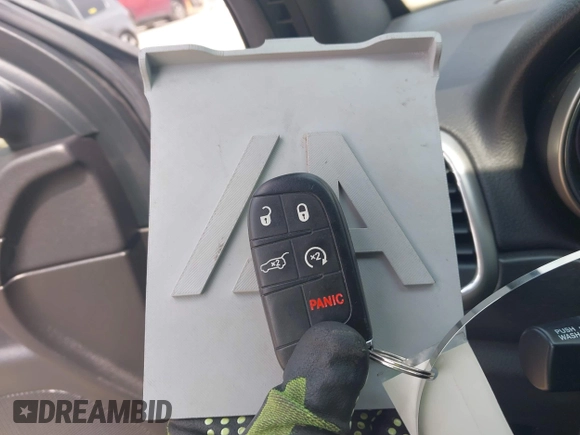 2018 Jeep Grand Cherokee Laredo E with VIN 1C4RJFAG7JC294905, listed as a IAAI auction lot 42452977 with 75,916 mi miles and . Bid and sale history available at DreamBid. Image 11.