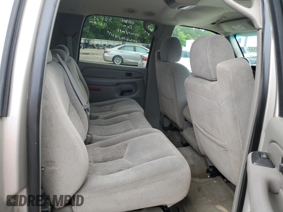 2005 Chevrolet Suburban LS с VIN 3GNEC16Z55G286463, выставлен на аукционе Copart как лот 61260555 с пробегом 255 049 миль миль и Списание • Salvage title. История ставок и продаж доступна на DreamBid. Изображение 11.