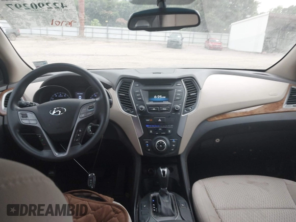 2016 Hyundai Santa Fe z VIN 5XYZU3LB0GG345673, wystawiony jako IAAI lot #42290297 z przebiegiem 75 701 mil mil oraz . Historia ofert i sprzedaży dostępna na DreamBid. Obrazek 12.
