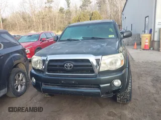 2009 Toyota Tacoma with VIN 5TEUU42N99Z649654, listed as a IAAI auction lot 41796246 with 229,052 mi miles. Bid and sale history available at carsss.com. Image 12.