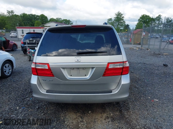 2006 Honda Odyssey EX z VIN 5FNRL38406B403736, wystawiony jako IAAI lot #42288117 z przebiegiem 159 686 mil mil oraz . Historia ofert i sprzedaży dostępna na DreamBid. Obrazek 17.